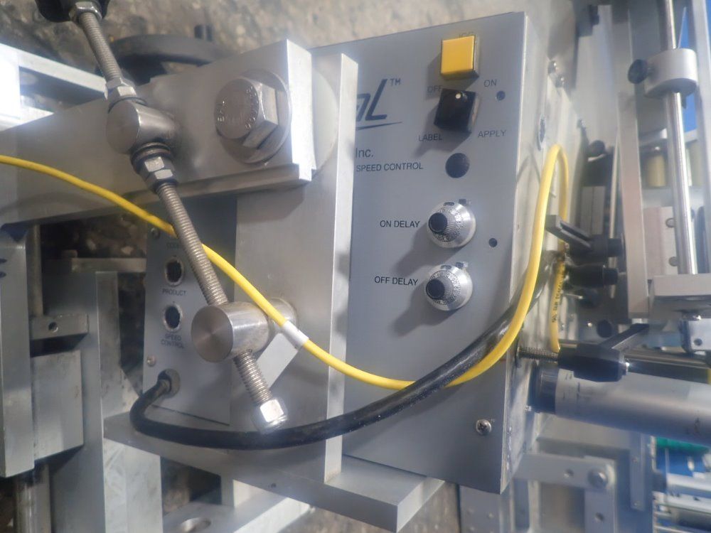 Universal Labeling Systems Labeler