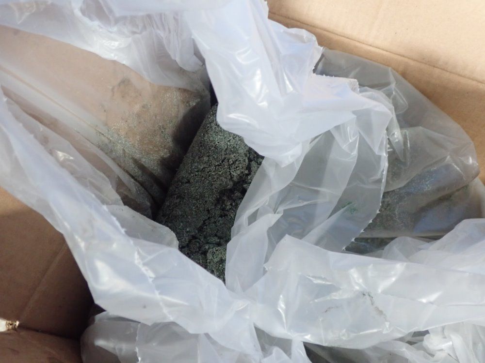 Tough Guy Oil Base Sweeping Compound