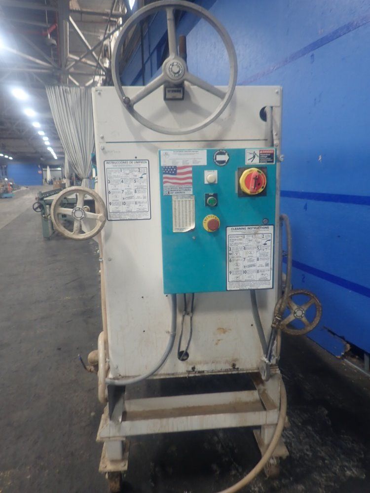 Black Bros. Glue Roller