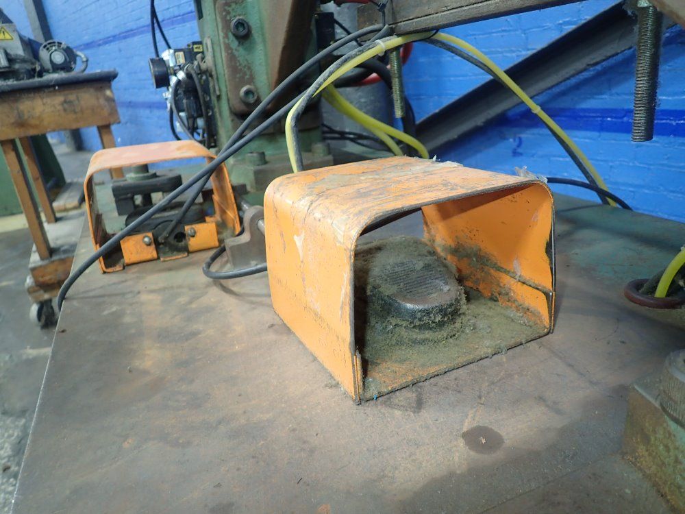 Townsend Dual Riveter