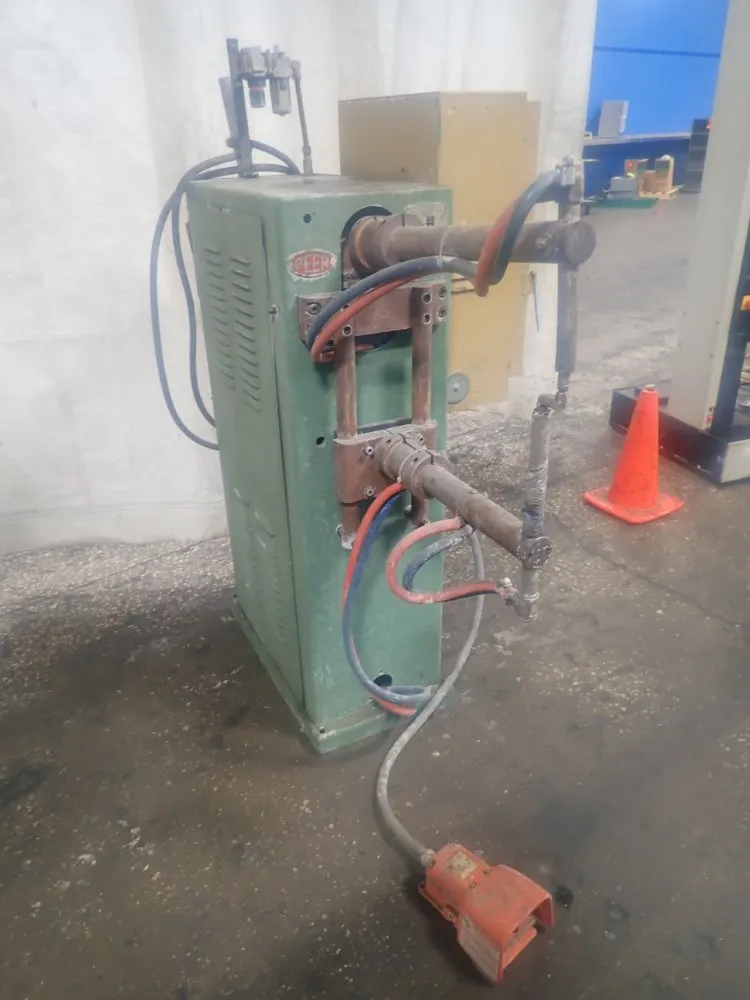 Peer Spot Welder