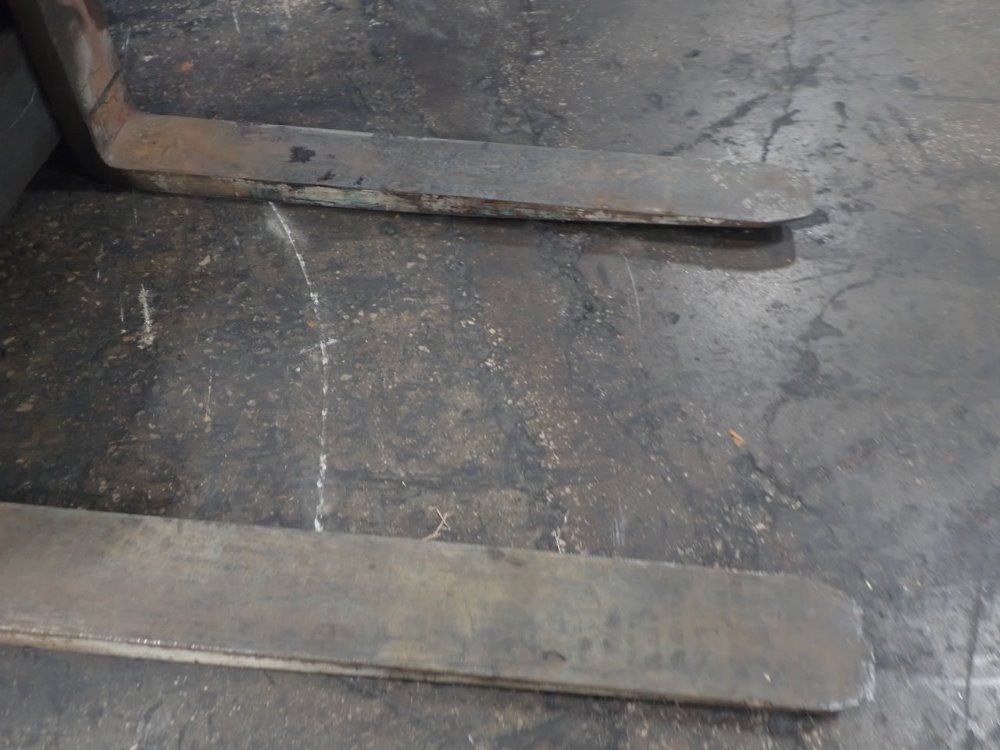 Allis Chalmers Propane Forklift