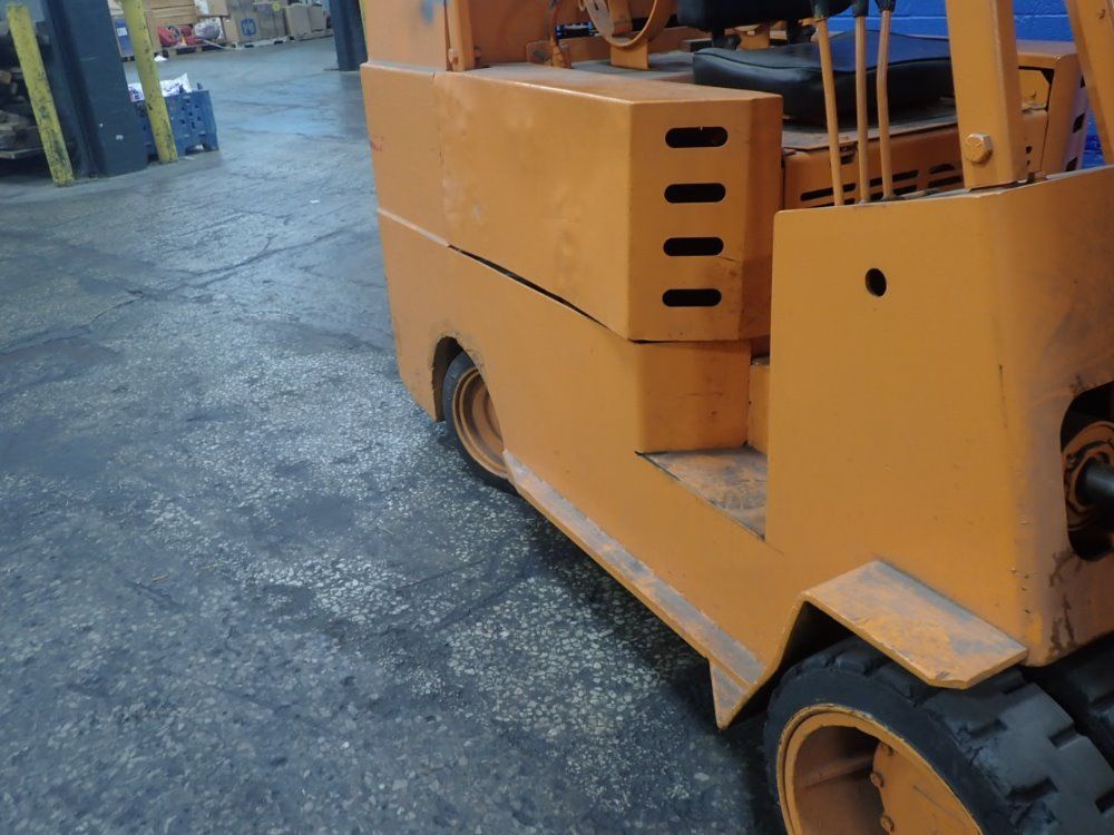 Allis Chalmers Propane Forklift