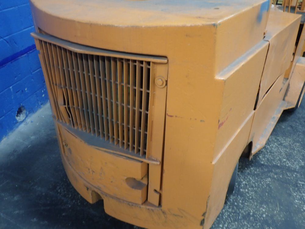 Allis Chalmers Propane Forklift