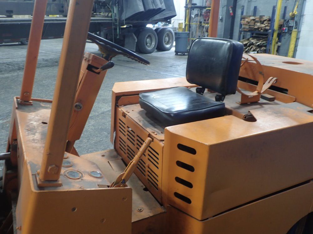 Allis Chalmers Propane Forklift