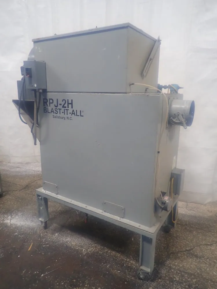 Blast-it-all Dust Collector