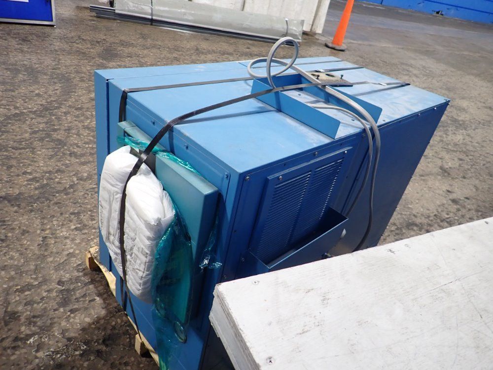 Thermotron Environmental Chamber