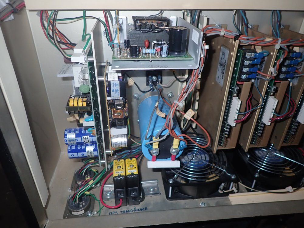 Fryer 16 1/2" X 63" Cnc Vertical Mill - Mb-15