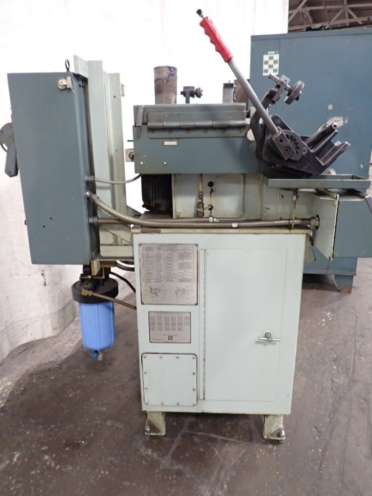 Giddings & Lewis Grinder