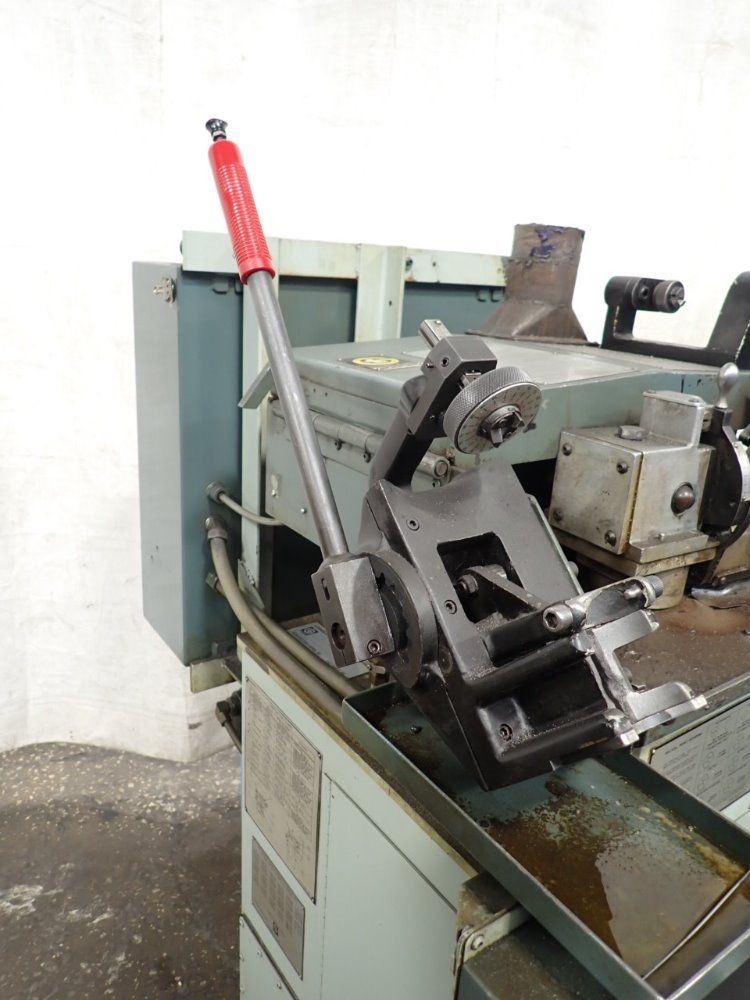 Giddings & Lewis Grinder