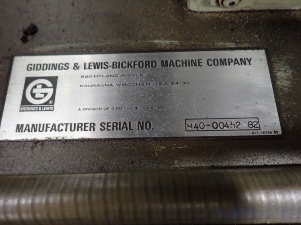 Giddings & Lewis Grinder