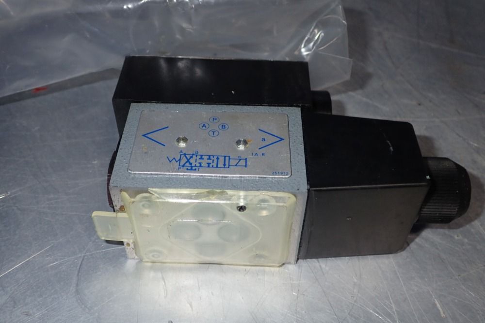 Continental Hydraulics Valve