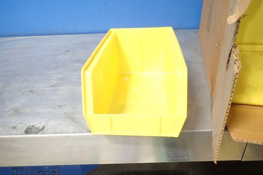 Akro Mills Plastic Bins