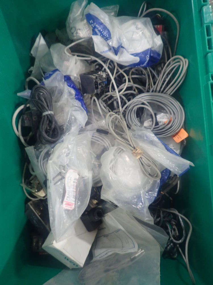 Sunx Wires / Electrical Components