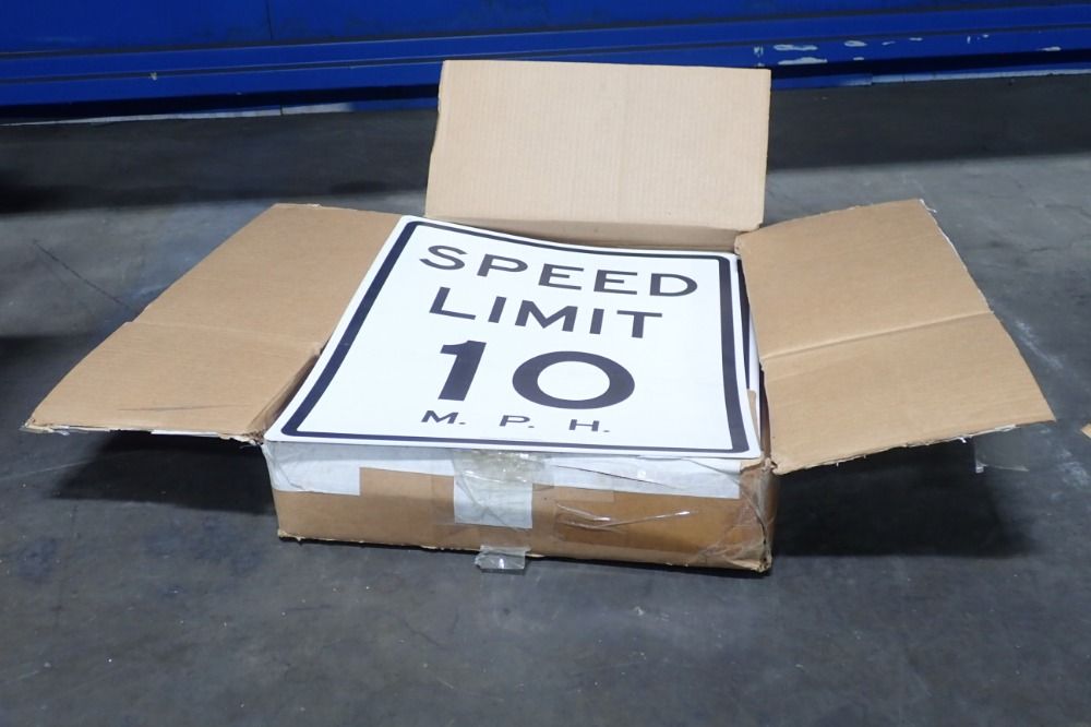 Accuform Speed Limit 10 Mph Signs