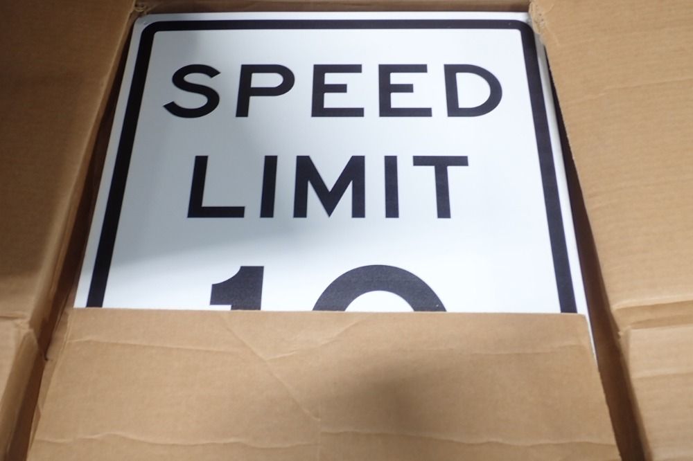 Accuform Speed Limit 10 Mph Signs