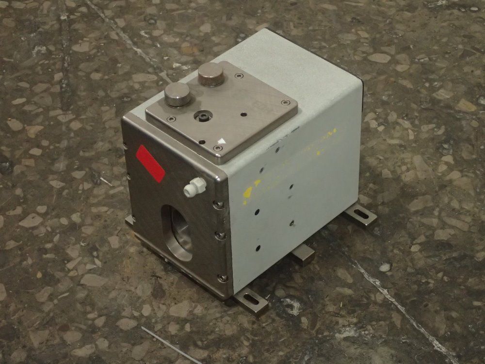 Amtech Ultrasonic Welder