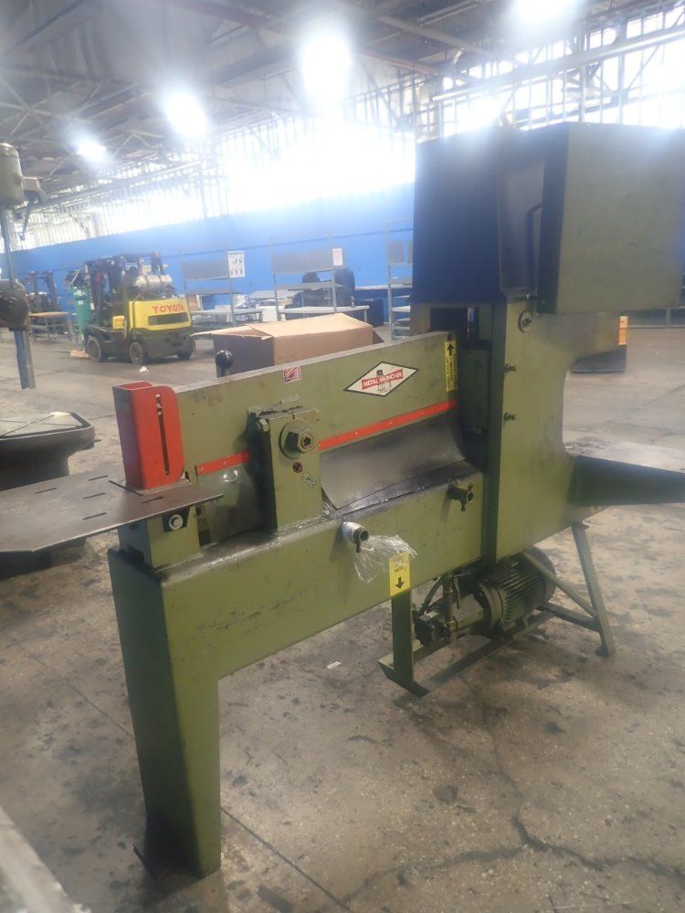 Fab Center / Metal Muncher Iron Worker