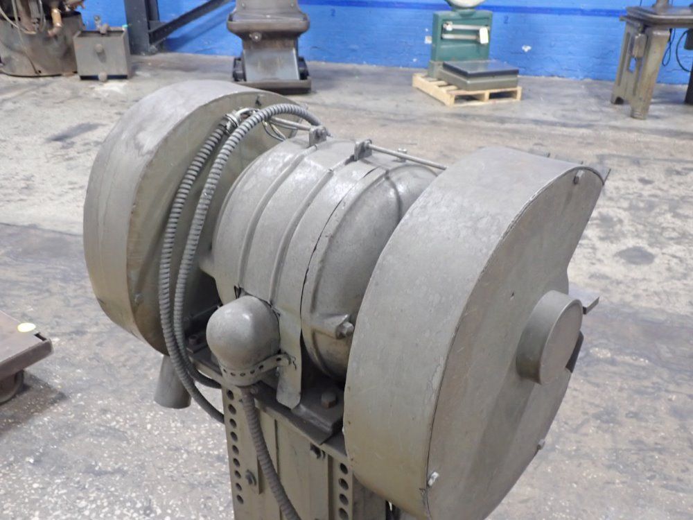 Allis Chalmebs Pedestal Grinder