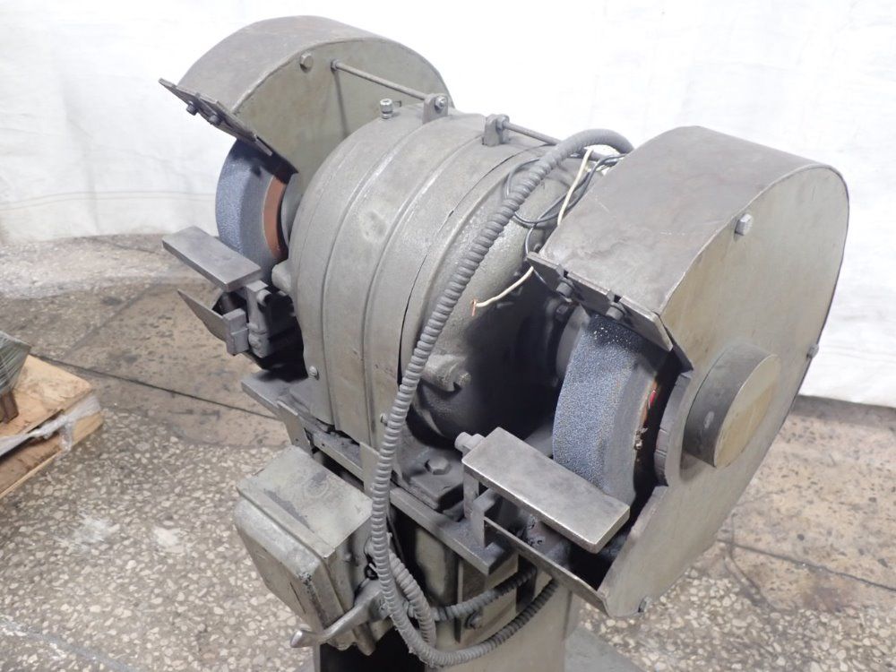 Allis Chalmebs Pedestal Grinder