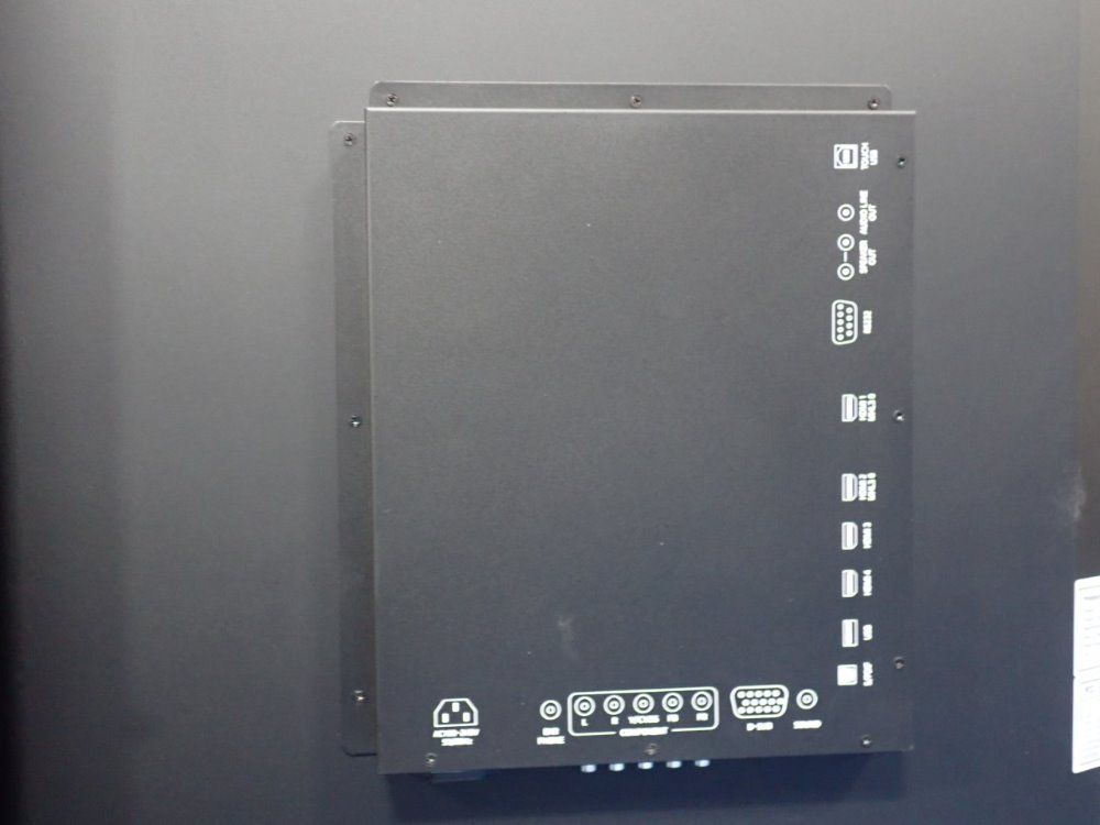 Commbox Zl-3075l/s Interactive Led Touchpanel - Zl-3075l/s