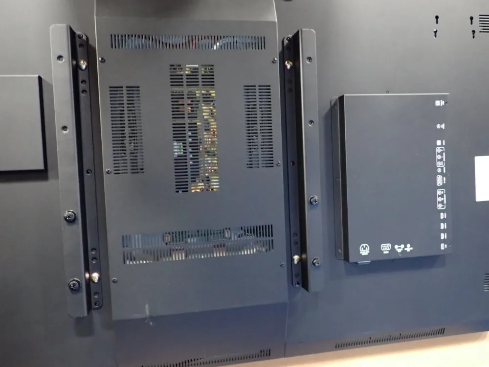 Commbox Zl-3060il Interactive Led Touchpanel - Zl-3060il