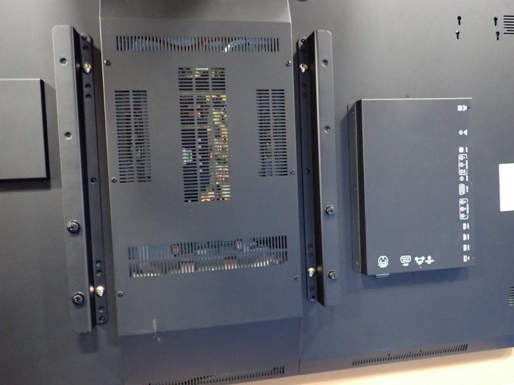 Commbox Zl-3060il Interactive Led Touchpanel - Zl-3060il