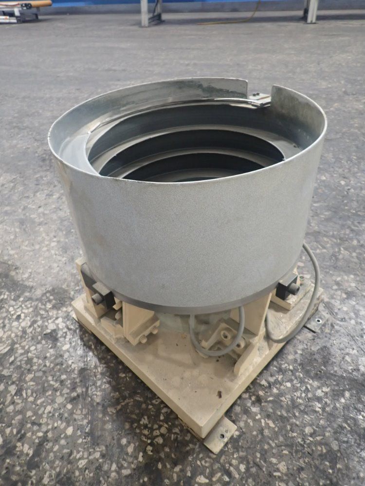 Qualtiy Feeders Inc. Vibratory Bowl