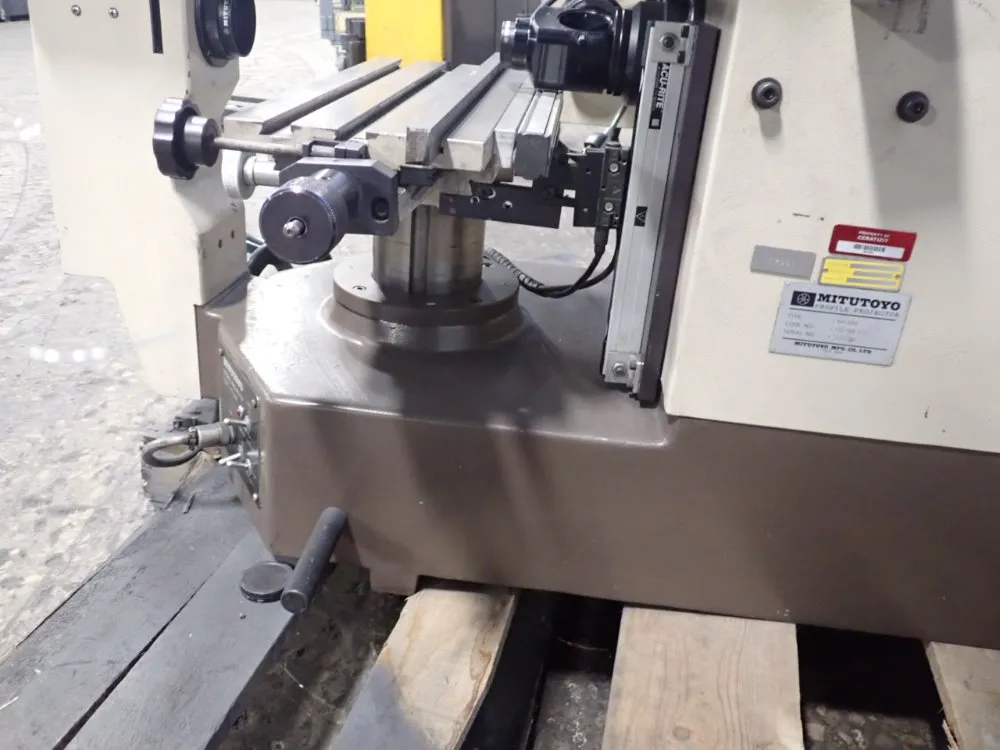 Mitutoyo 13" Ph-350 Optical Comparator - Ph-350