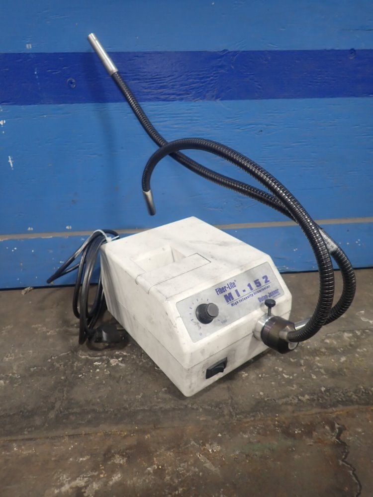 Dolan-jenner Illuminator