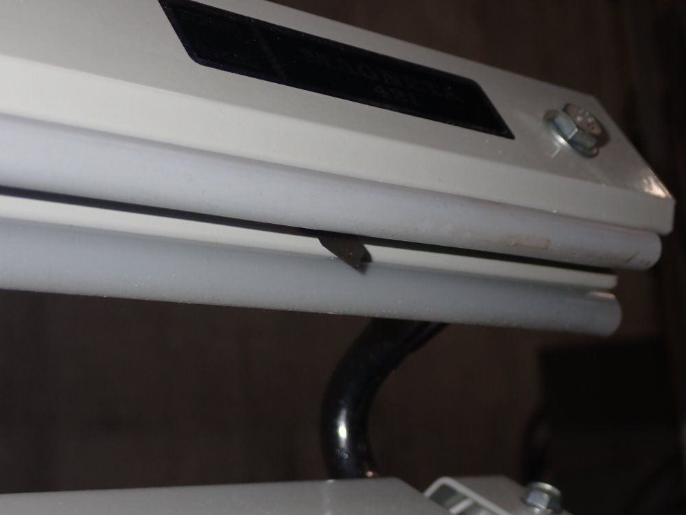 Packaging Aids Corp. Impulse Sealer - 421mg