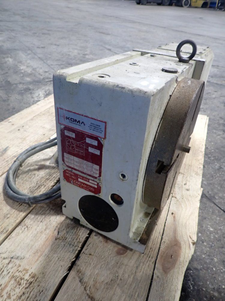 Koma 10" Rotary Table - Rn-250r