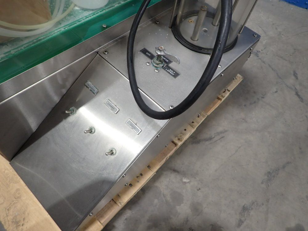 Associated Enviormental 3.4 Ft/ 96l Salt Spray Champer - Mx-9204