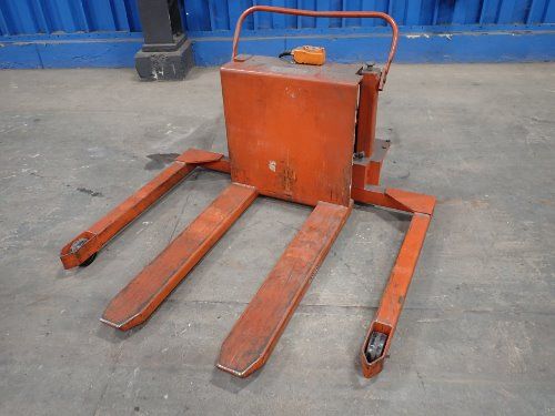 Lee Enginerring / Presto 2000 Lbs Hydraulic Gaylord Lift - Pts50-20ac