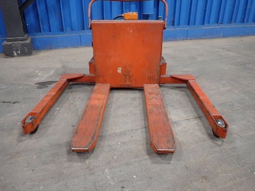 Lee Enginerring / Presto 2000 Lbs Hydraulic Gaylord Lift - Pts50-20ac