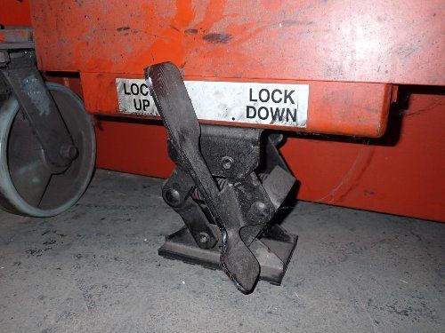 Lee Enginerring / Presto 2000 Lbs Hydraulic Gaylord Lift - Pts50-20ac