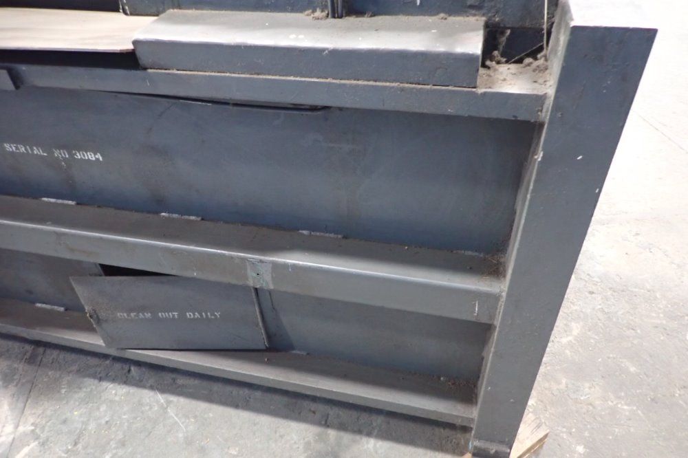 Maren 62" X 32" Compactor