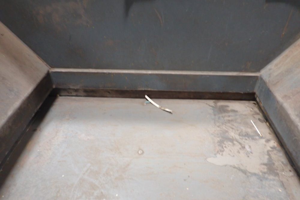 Maren 62" X 32" Compactor