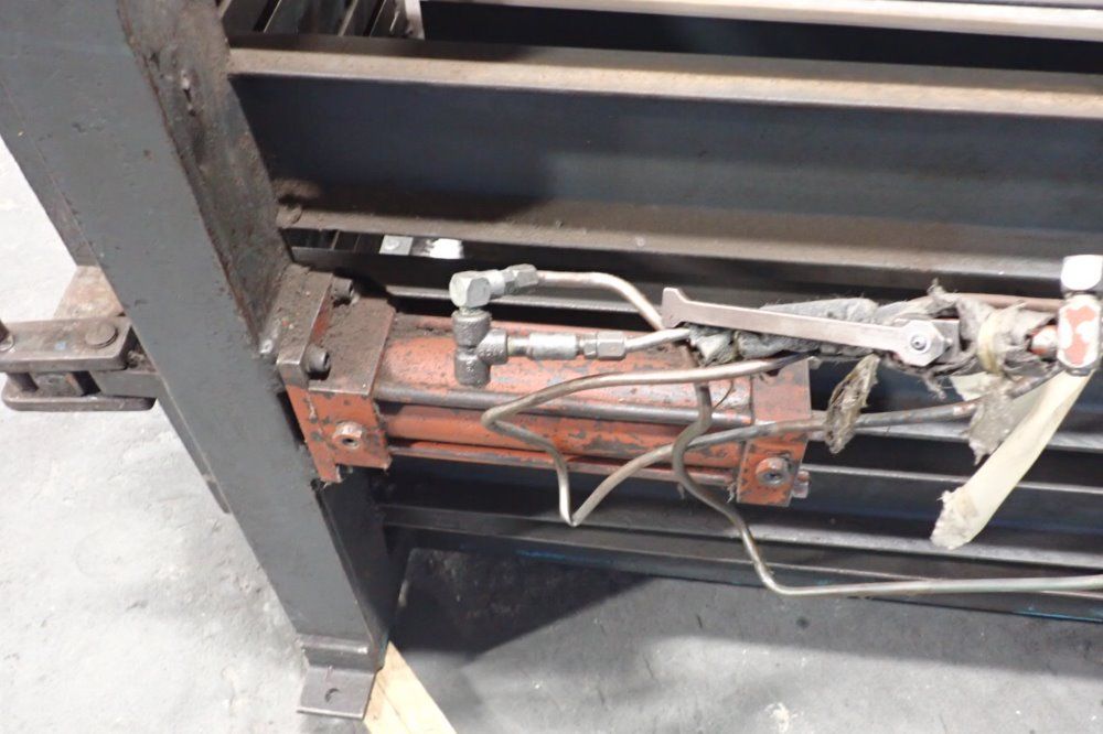 Maren 62" X 32" Compactor