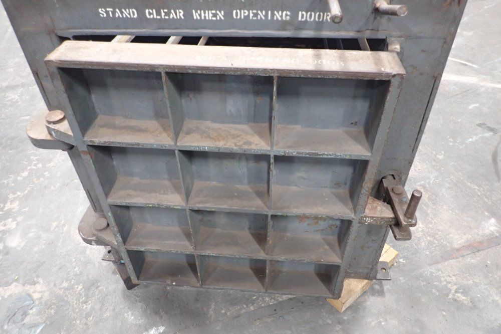 Maren 62" X 32" Compactor