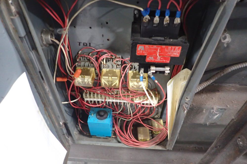 Maren 62" X 32" Compactor