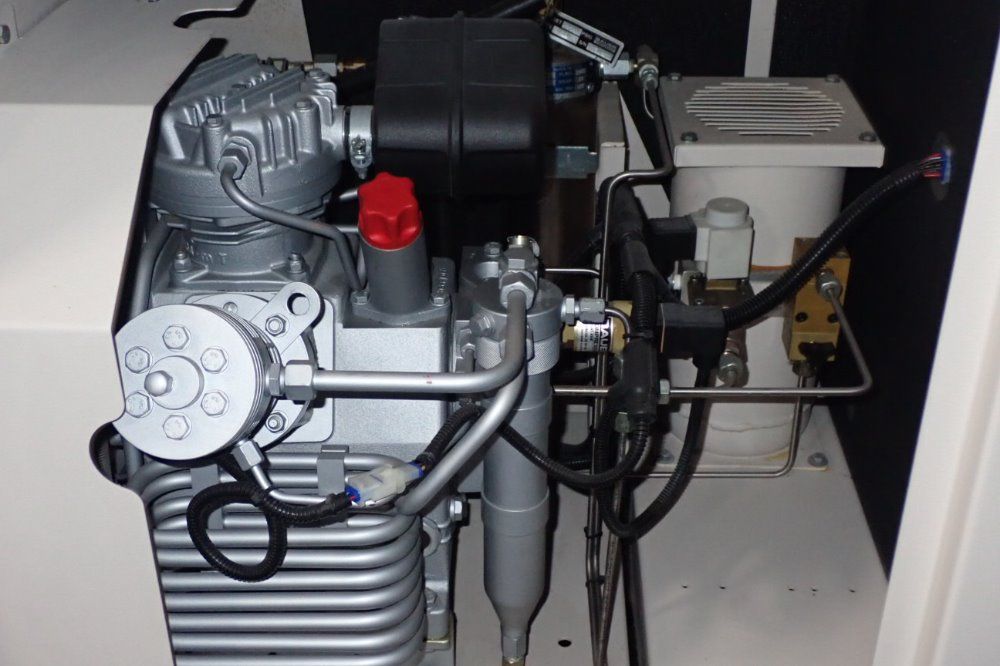 Bauer Compressors 7.5 Hp Imv7120ii/ap-e3/460 Air Compressor - Imv7120ii/ap-e3/460