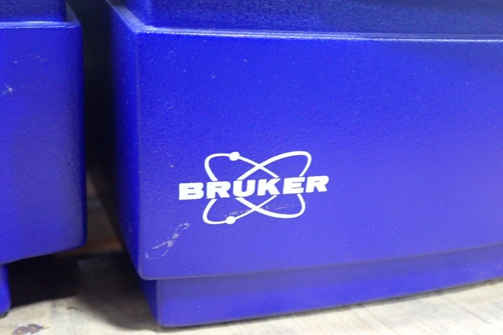 Bruker Nmr Analyzer/spectrometer - M960