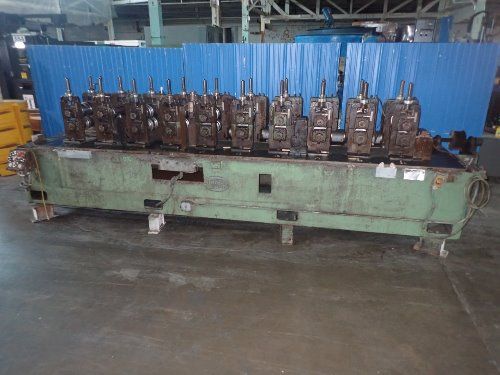 Yoder 10 Stands Roll Former