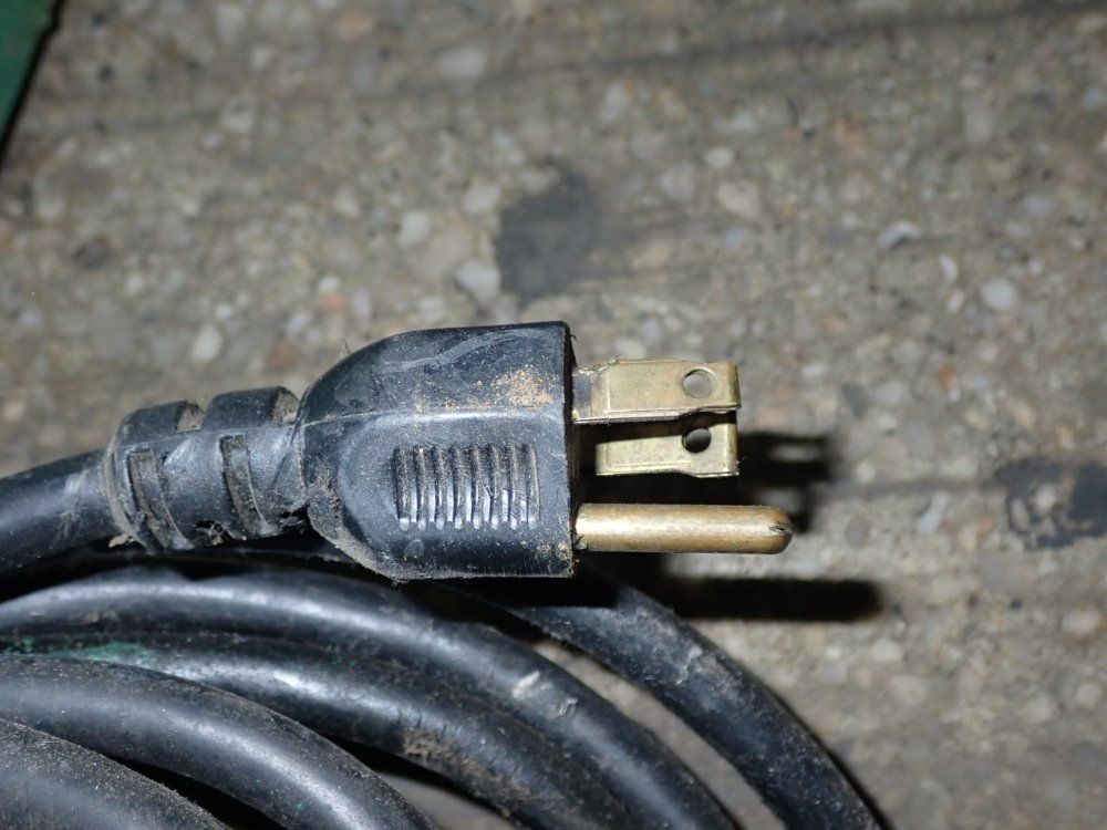 Potdevin Label Paster