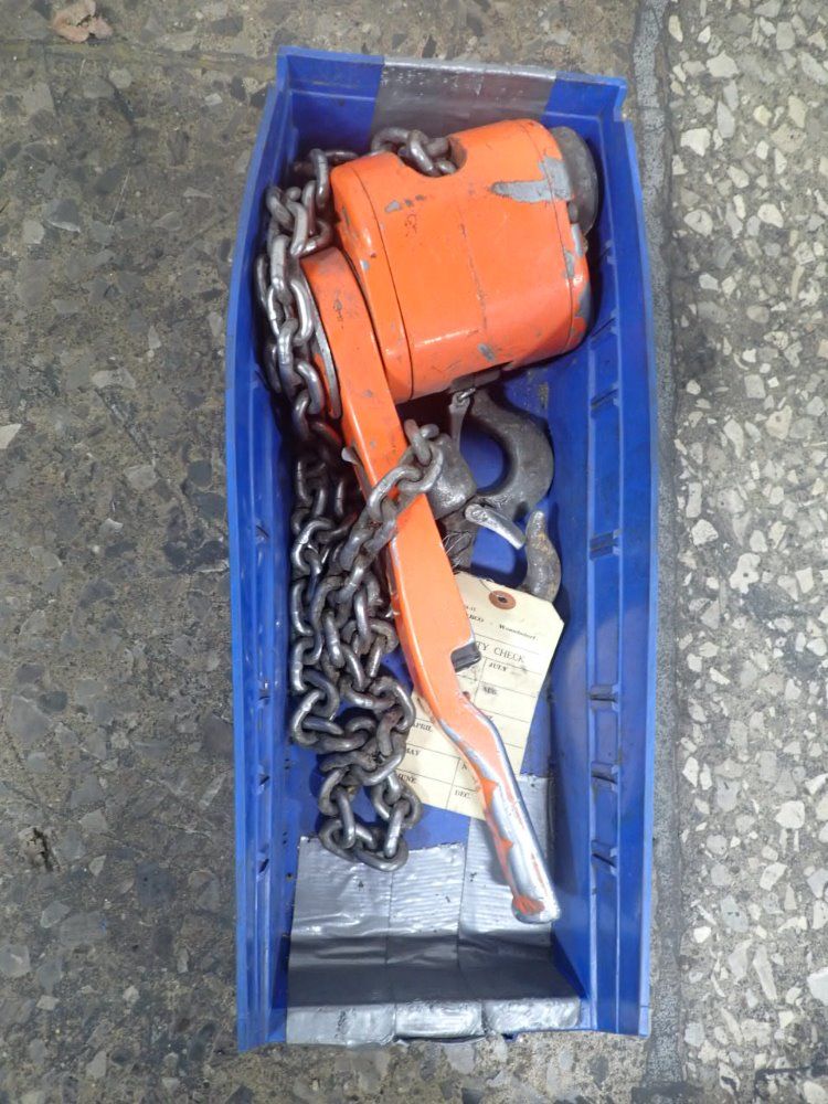 Chisholm-moore Electric Hoist