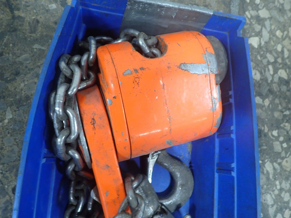 Chisholm-moore Electric Hoist