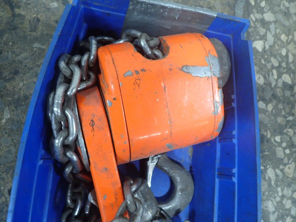 Chisholm-moore Electric Hoist