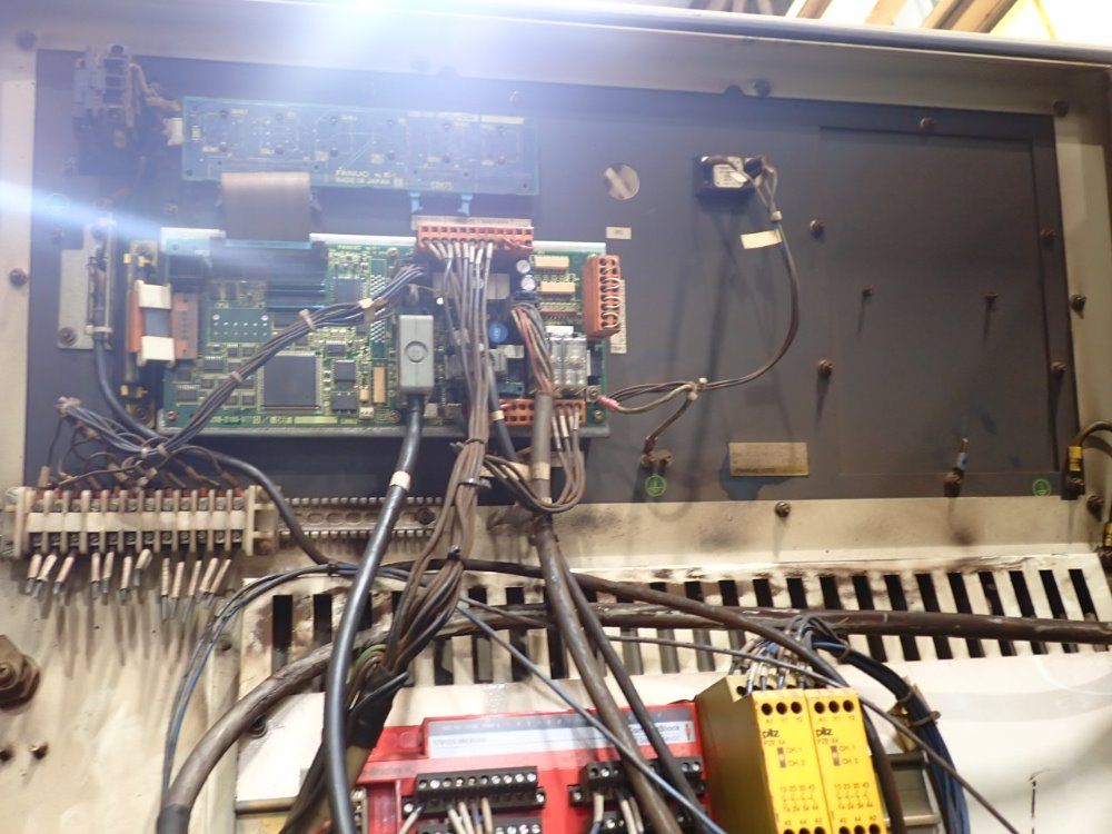 Fanuc Robot - Arc Mate 120ib