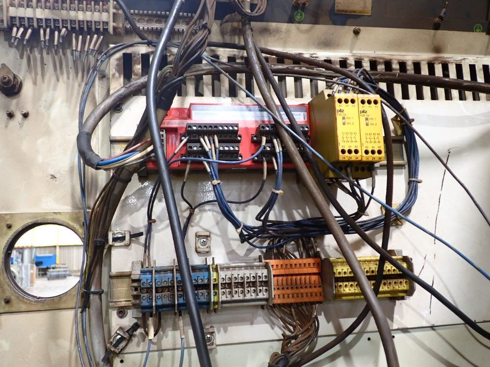 Fanuc Robot - Arc Mate 120ib